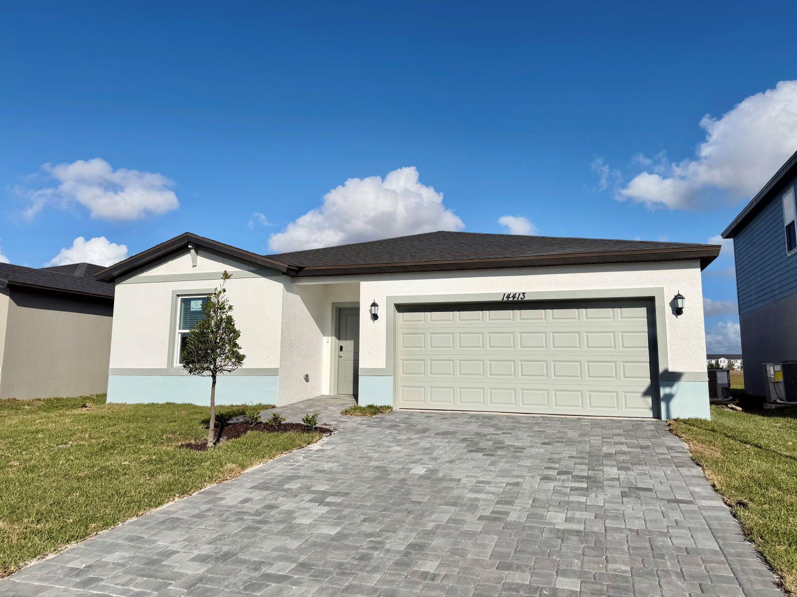 14413 SW New Dawn Road, FL 34956 photo 2