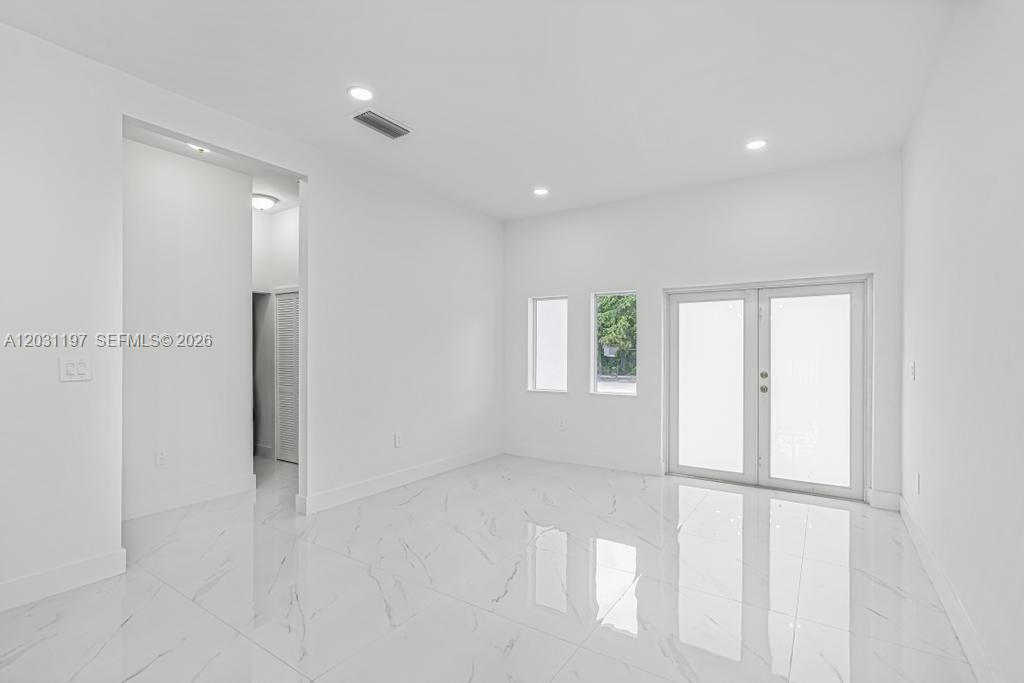 2419 NW 97th St # B, Miami FL 33147 photo 5