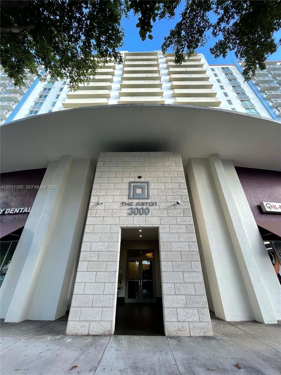 3000 Coral Way # 1501, Miami FL 33145 photo 2