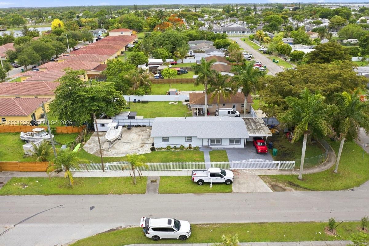300 SW 8th Ave, Florida City FL 33034 photo 5