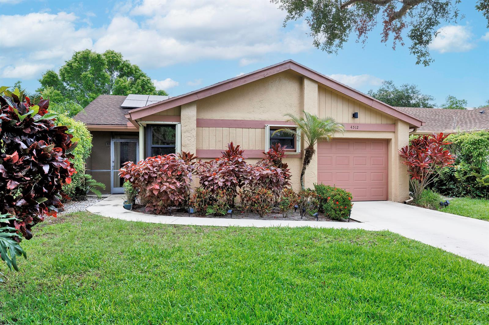 4512 Cordia Circle, Coconut Creek FL 33066 photo 2
