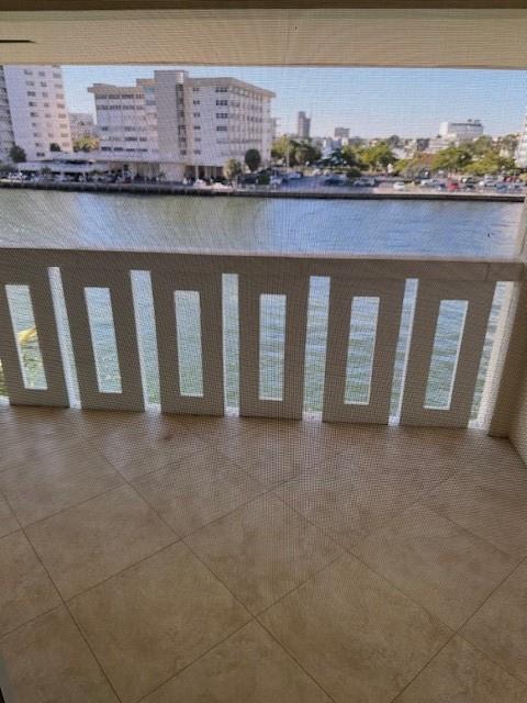 1889 S Ocean Drive # 412, Hallandale Beach FL 33009