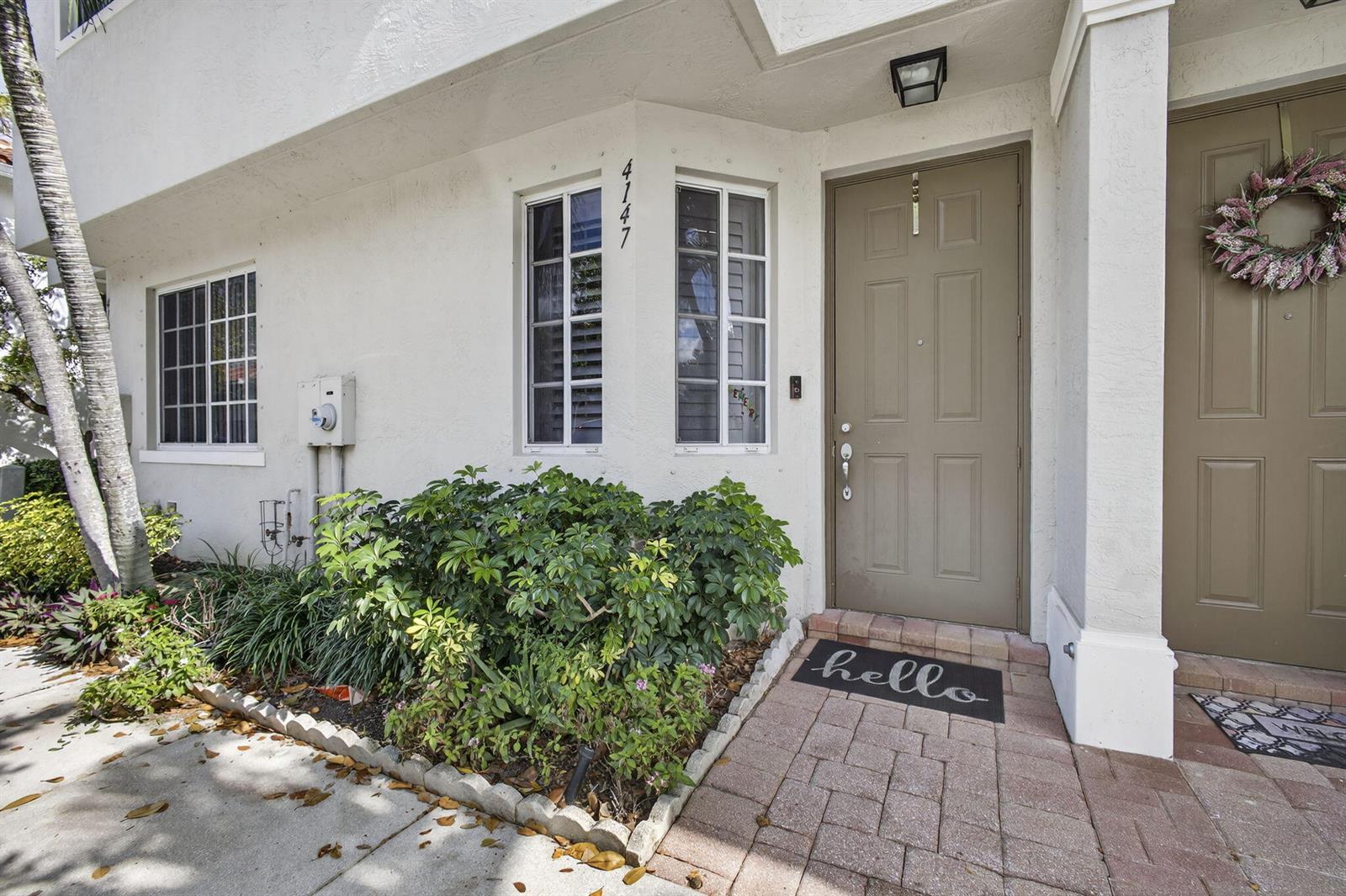 4147 Napoli Lake Drive, West Palm Beach FL 33410 photo 2