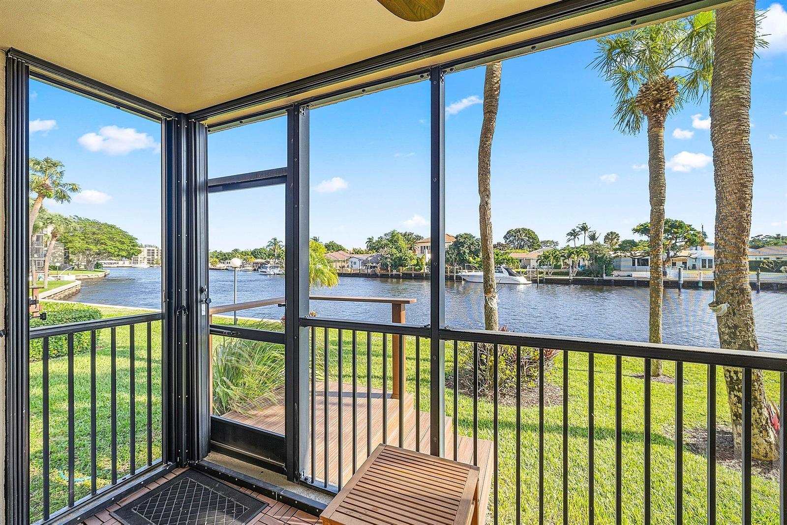 18 Royal Palm Way Way # 109, Boca Raton FL 33432