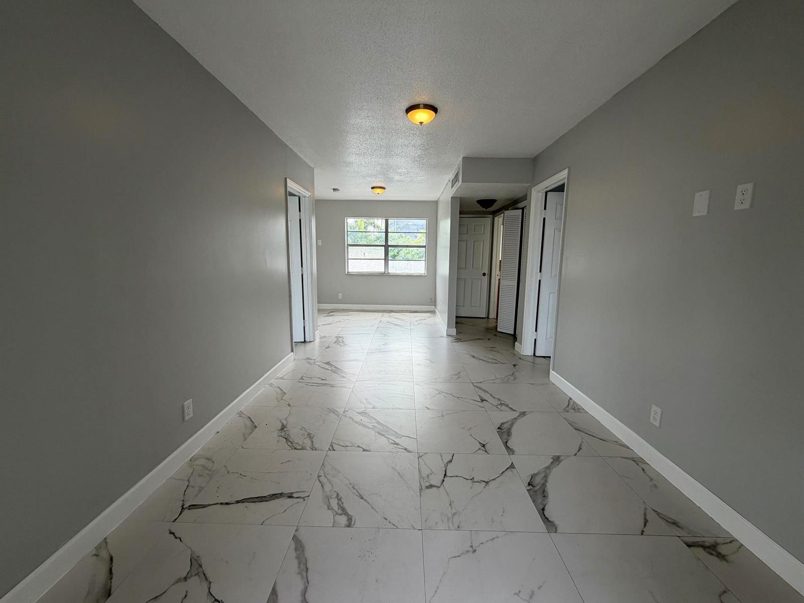915 NE 8th Street # 202, Hallandale Beach FL 33009