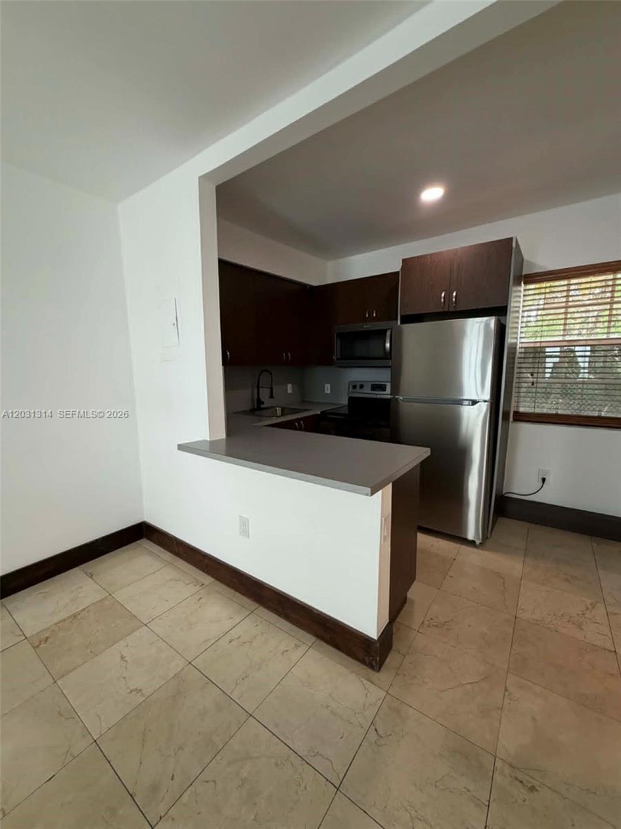551 NE 62nd St # 6, Miami FL 33138 photo 3