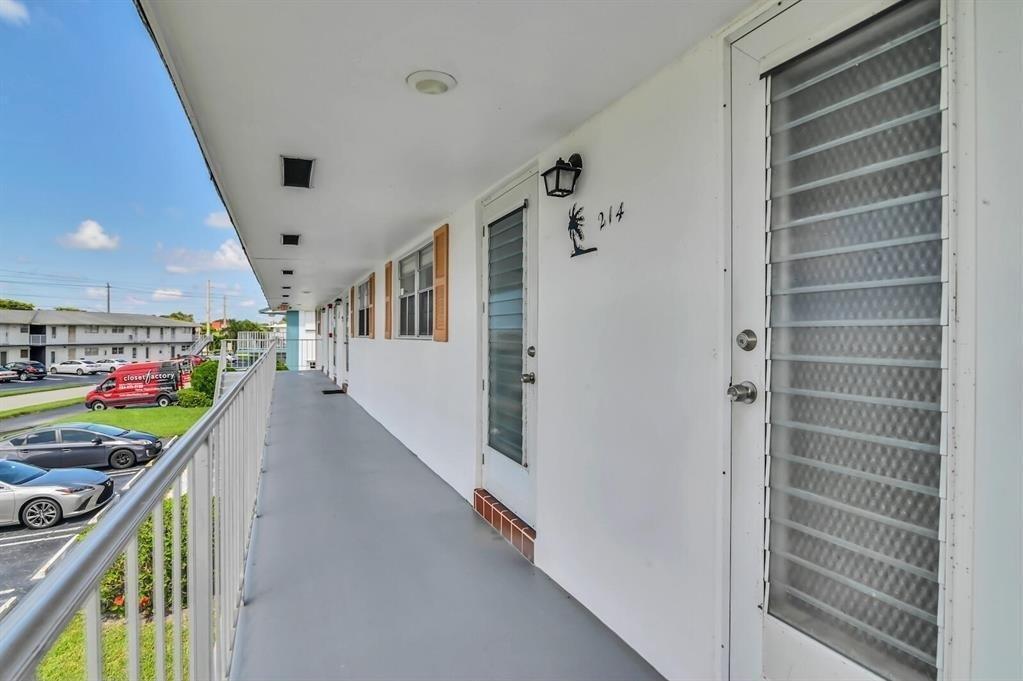 1116 Lake Terrace # 214, Boynton Beach FL 33426 photo 5