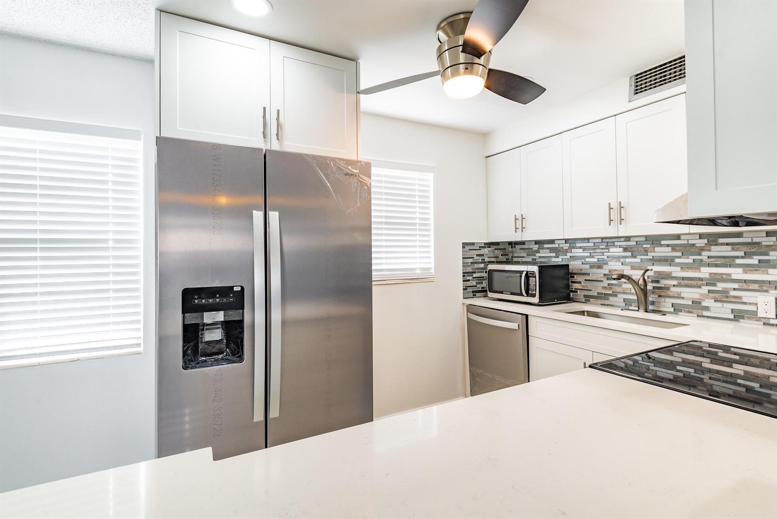 67 Fanshaw B # 670, Boca Raton FL 33434 photo 4