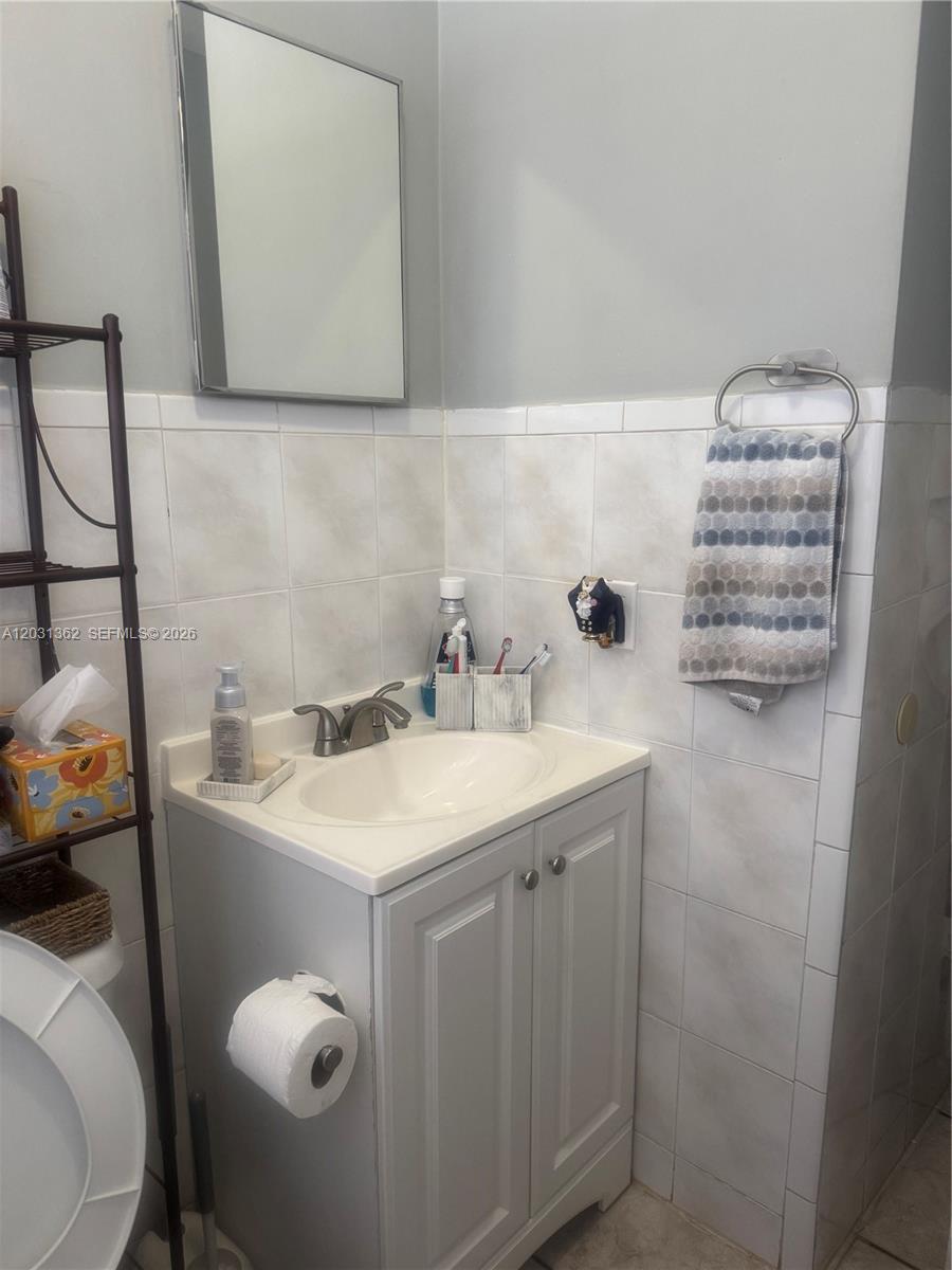 11352 SW 3rd St # B, Sweetwater FL 33174 photo 4