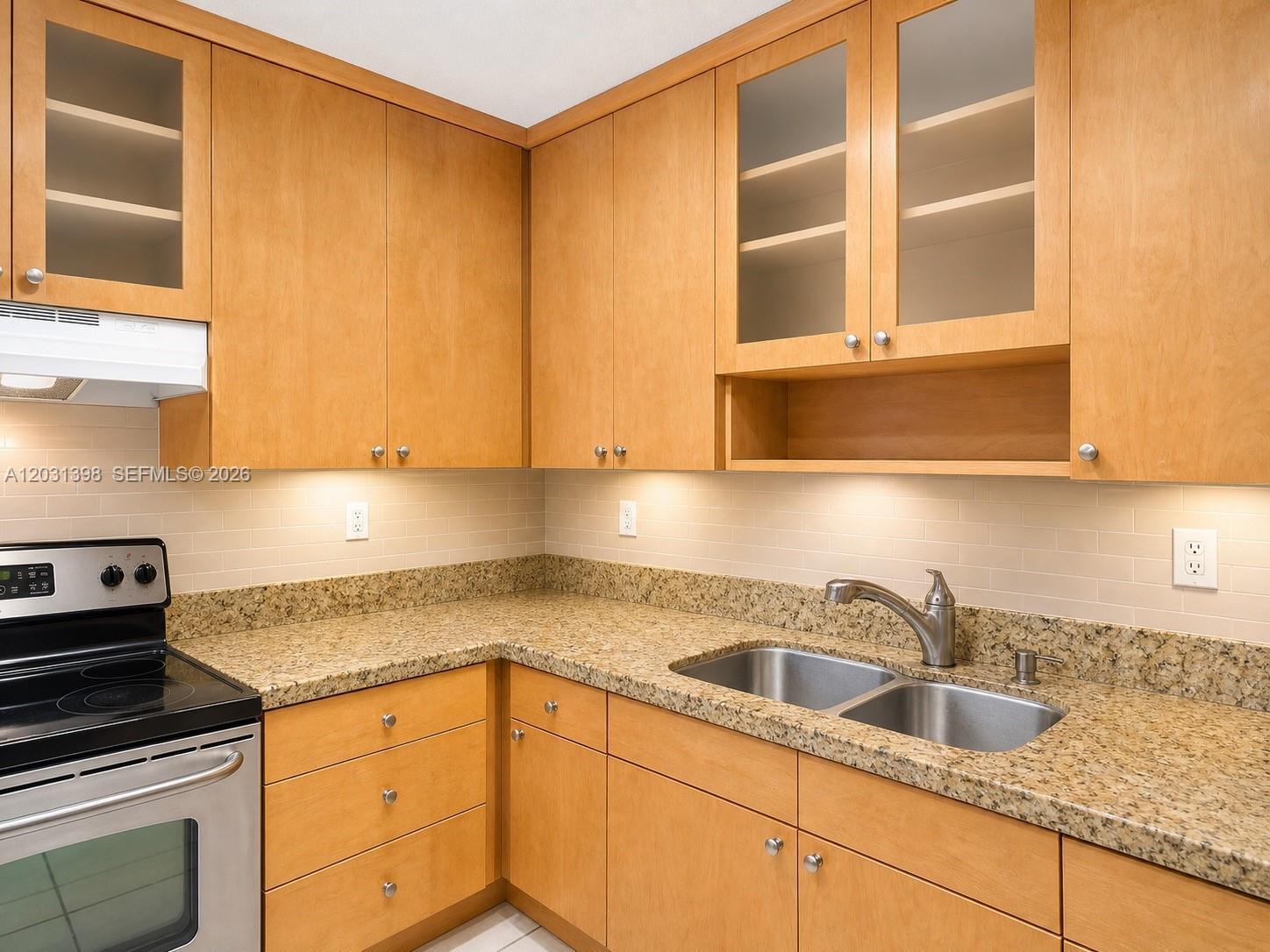4011 N Meridian Ave # 35, Miami Beach FL 33140 photo 3