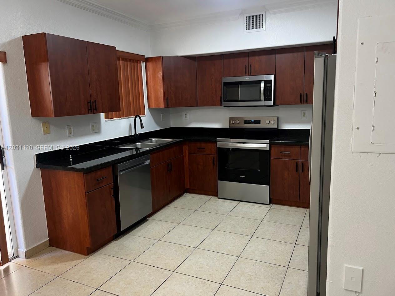 7281 NW 174th Ter # 103, Hialeah FL 33015 photo 4