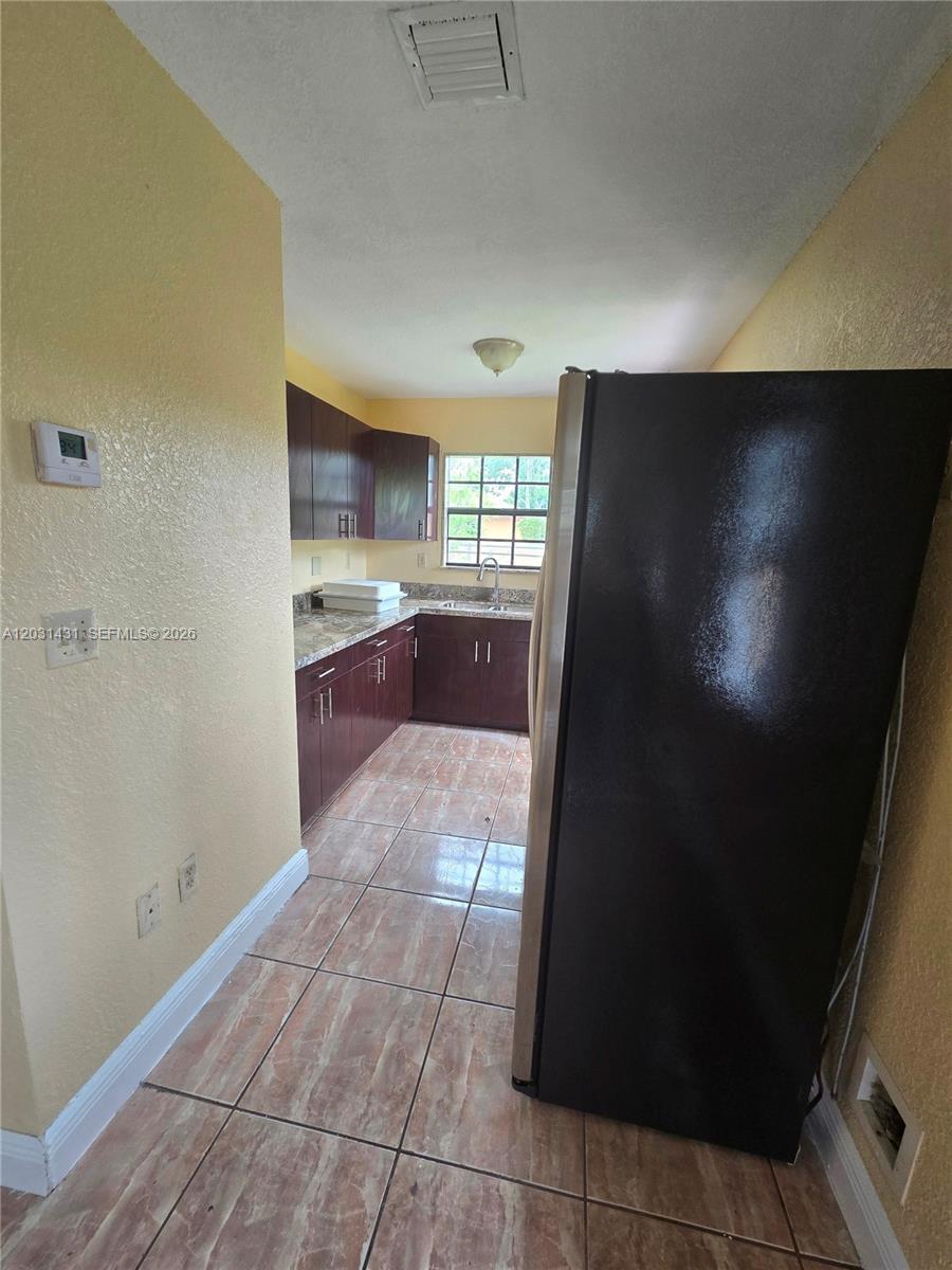 313 NW 97th St # 313, Miami FL 33150 photo 5