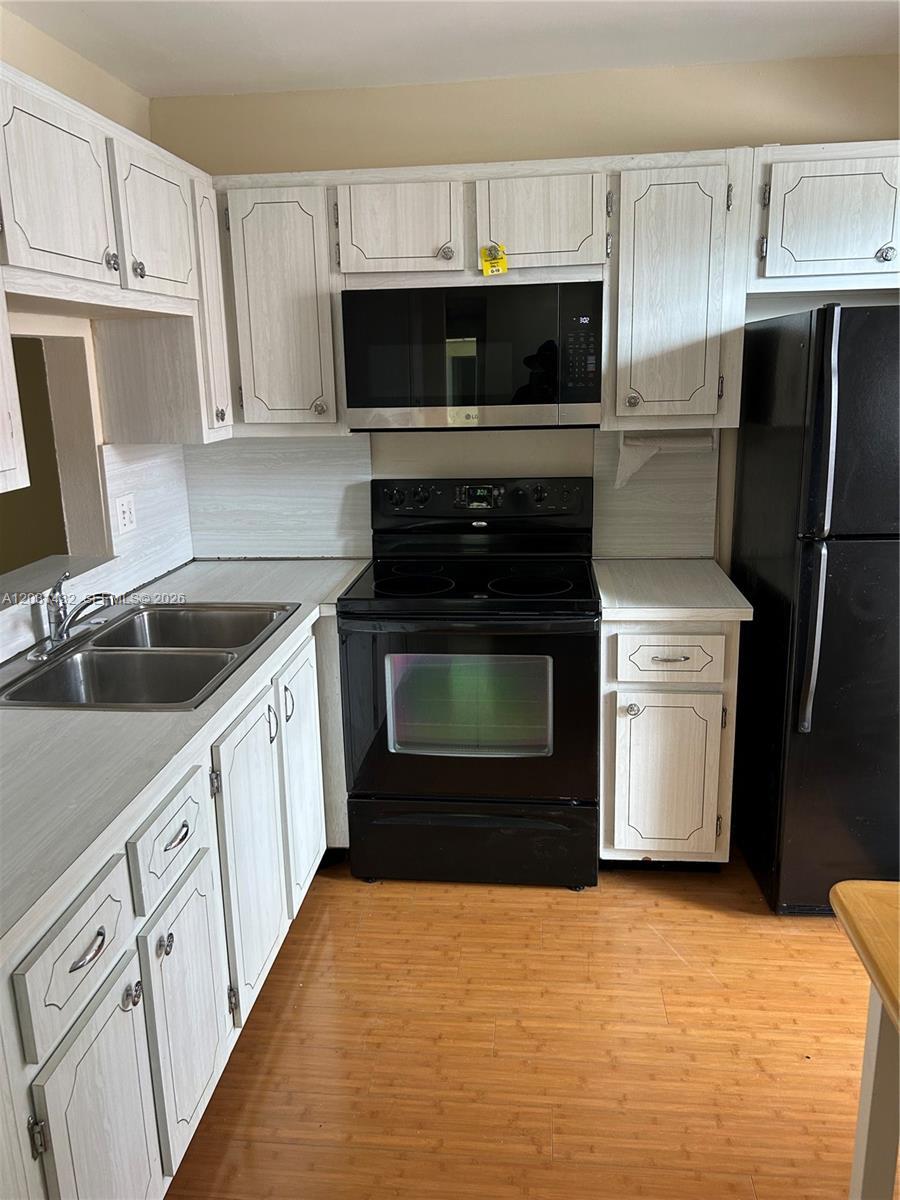 218 NE 12th Ave # 203, Hallandale Beach FL 33009 photo 5