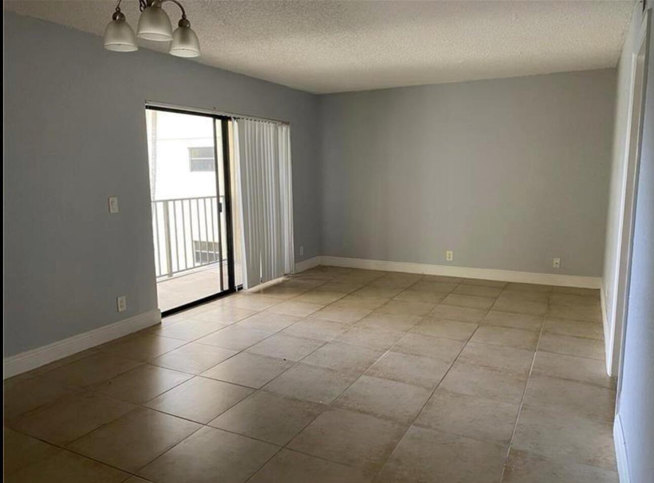 1455 Lake Crystal Drive # H, West Palm Beach FL 33411 photo 4