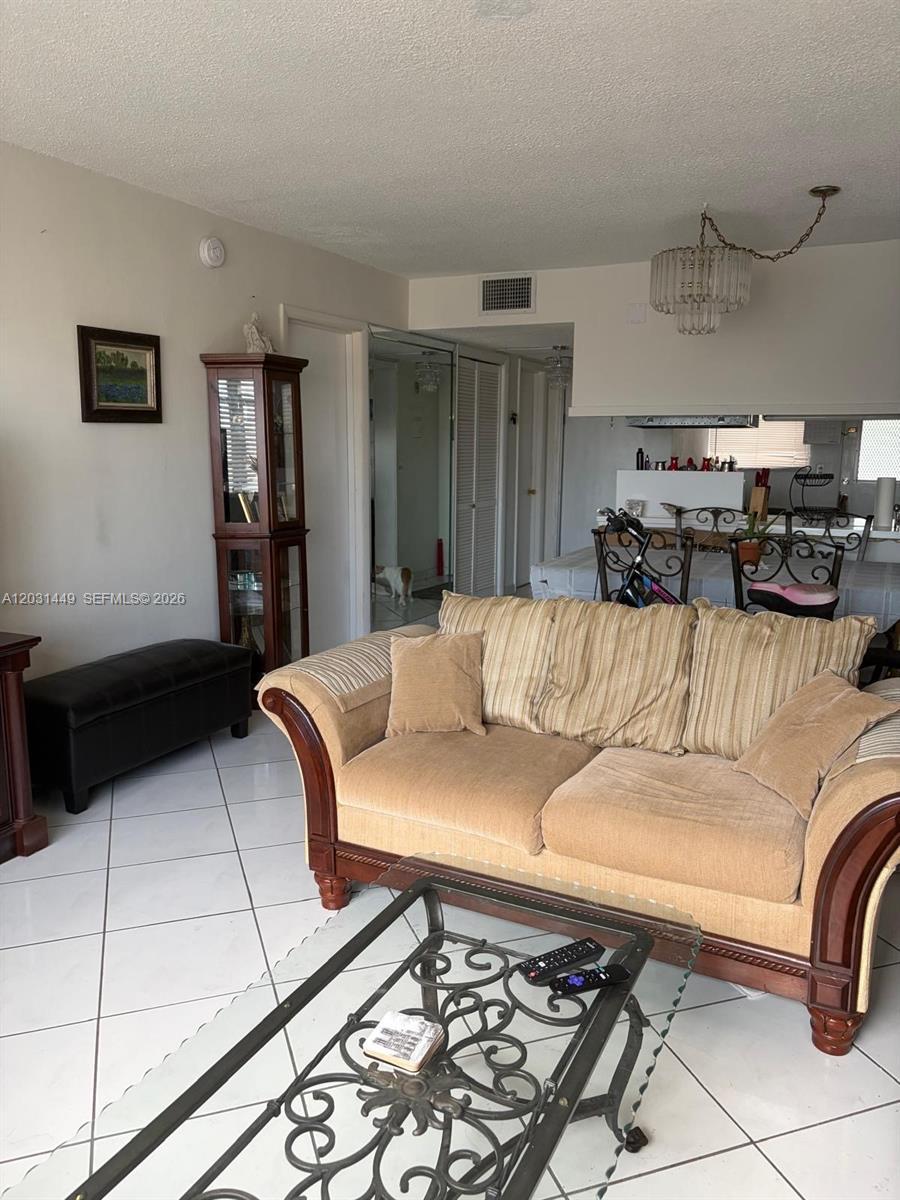 215 SE 3rd Ave # 403A, Hallandale Beach FL 33009
