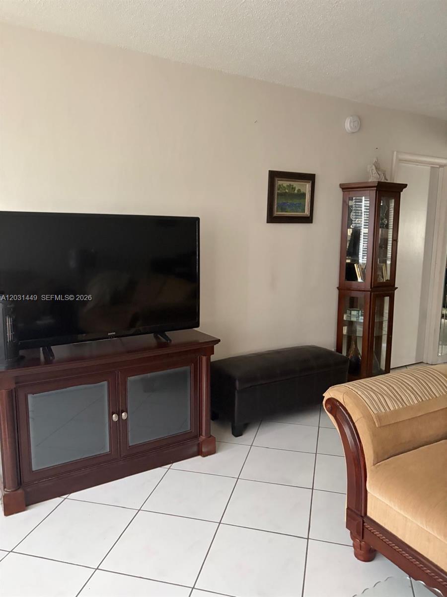 215 SE 3rd Ave # 403A, Hallandale Beach FL 33009 photo 5