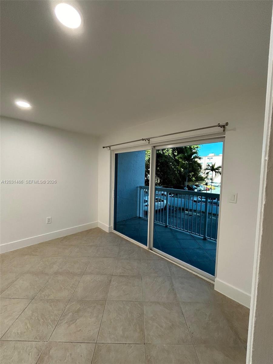 2920 SW 28th Ter # 202, Miami FL 33133 photo 3