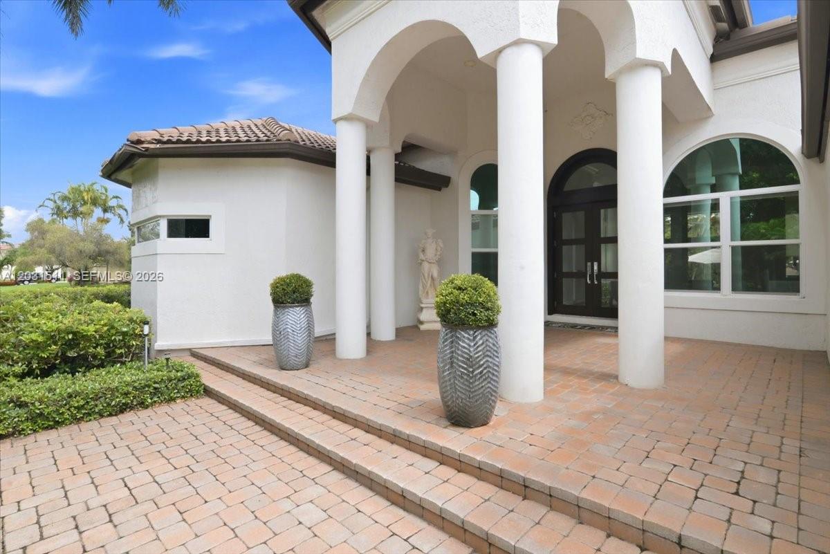 12160 NW 18th St, Plantation FL 33323 photo 4