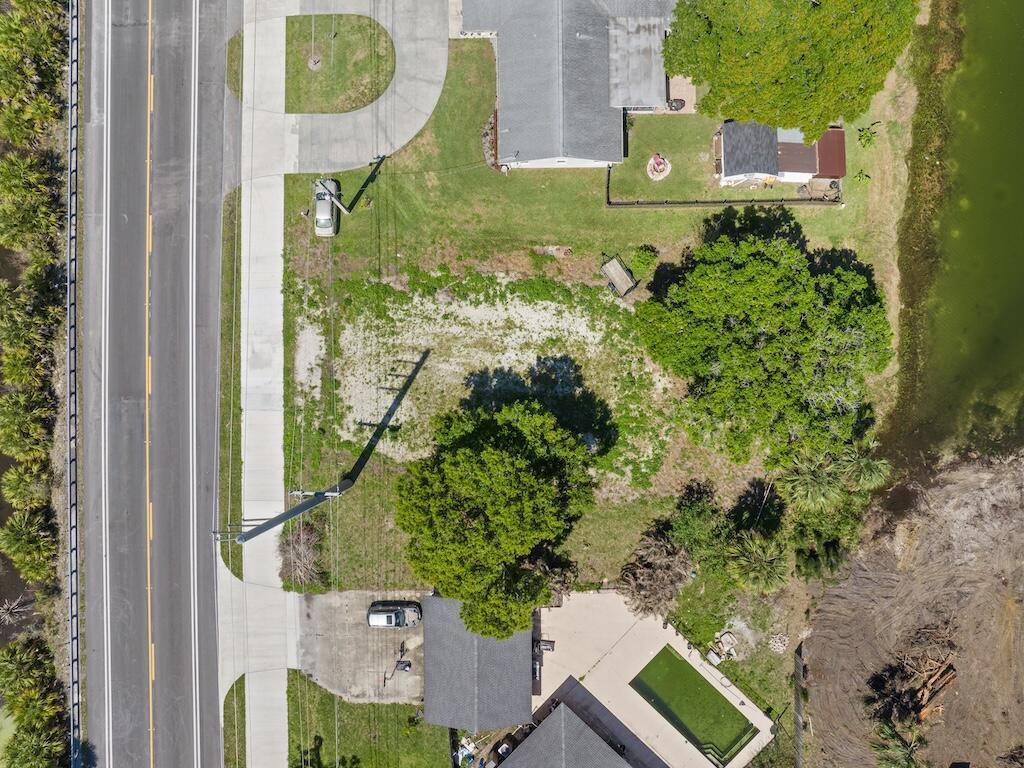 6204 Emerson Avenue, Fort Pierce FL 34951 photo 4