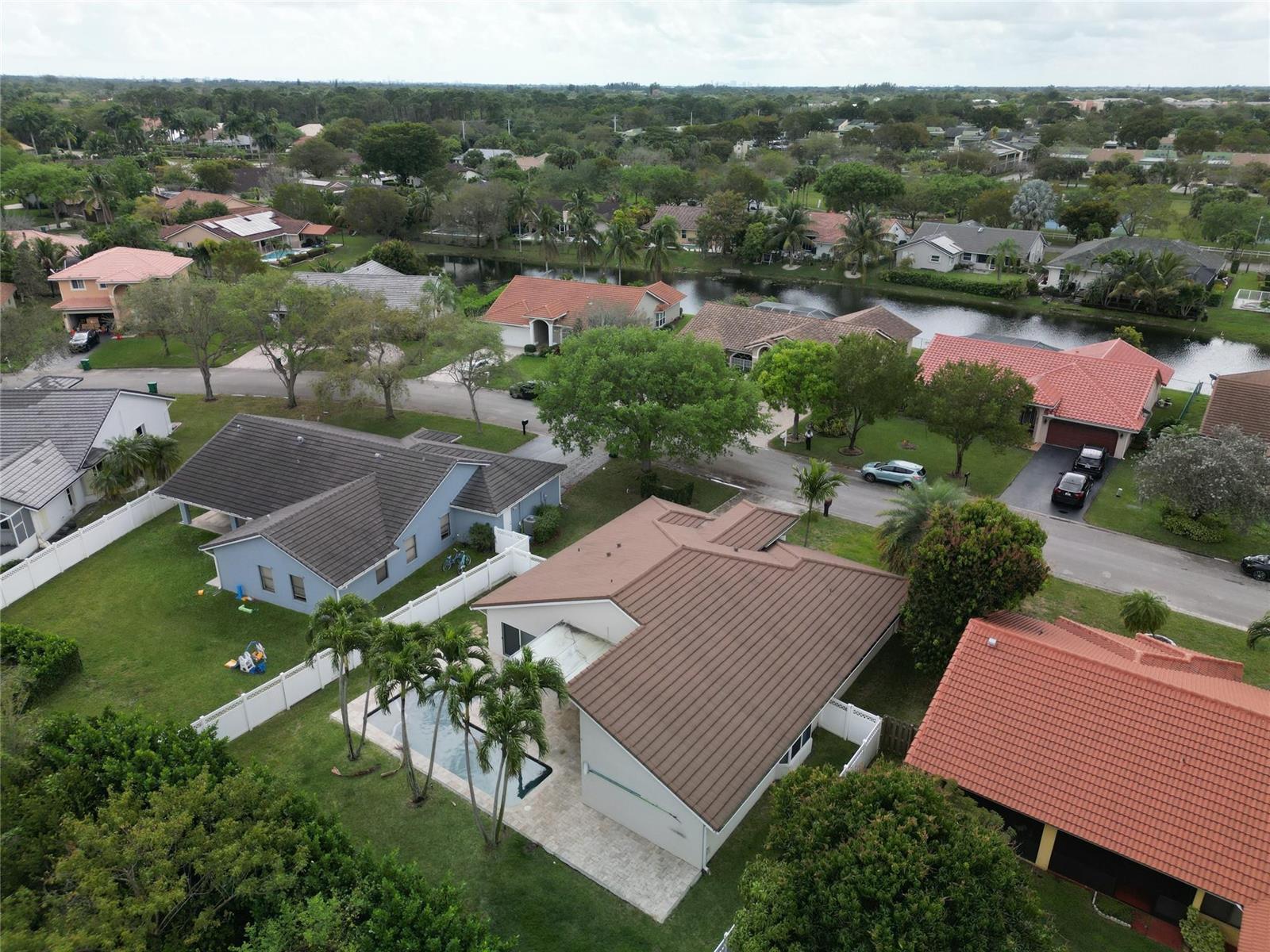 8949 NW 45th Court, Coral Springs FL 33065 photo 2