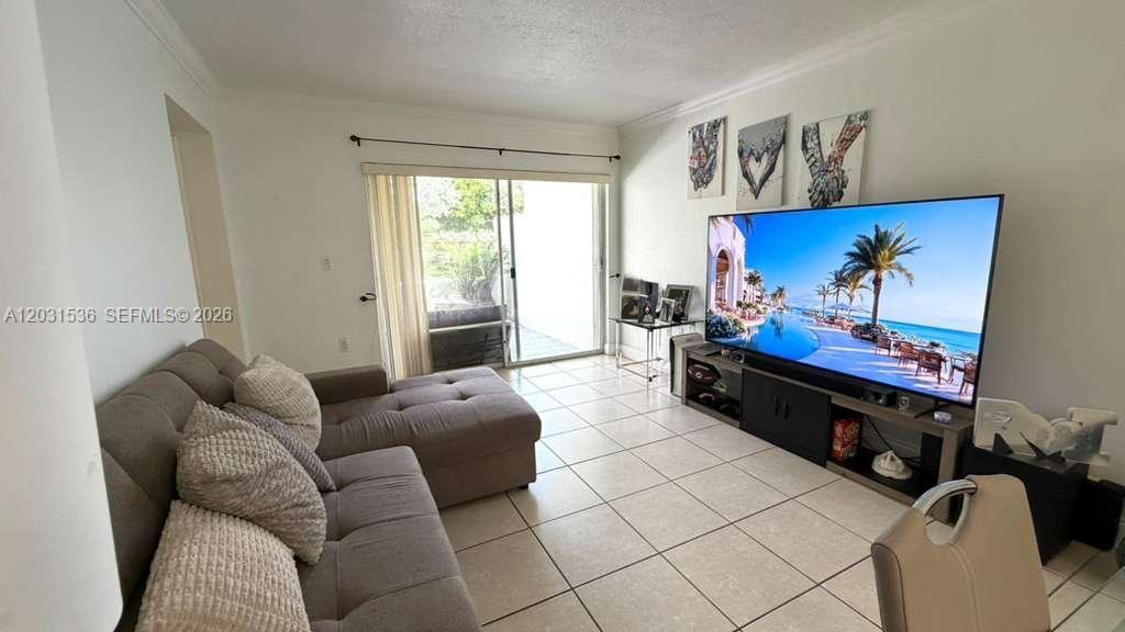 9711 Fontainebleau Blvd # D105, Miami FL 33172 photo 4