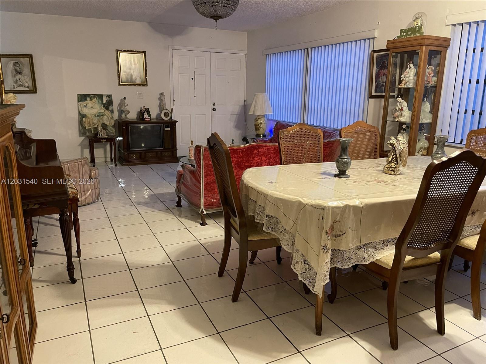 13253 SW 28th St, Miami FL 33175 photo 4