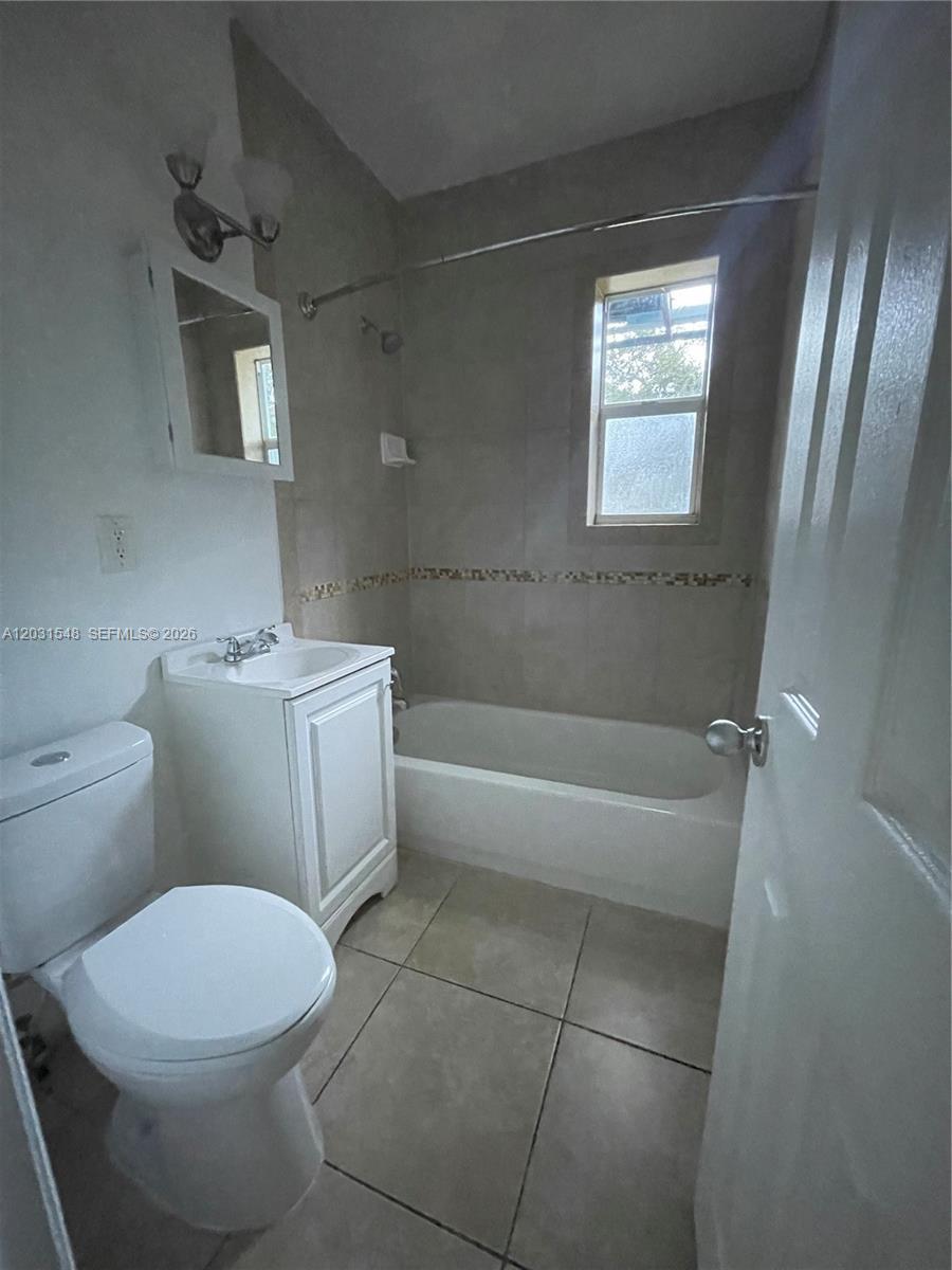 420 SW 25th Ave, Fort Lauderdale FL 33312 photo 4