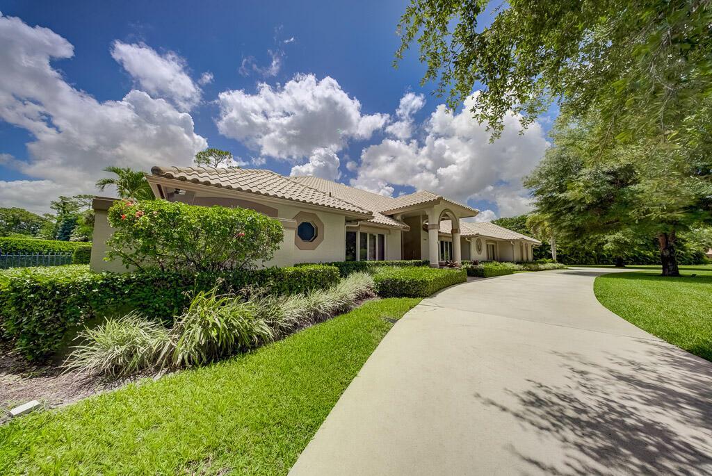 13406 Doubletree Circle, Wellington FL 33414 photo 3