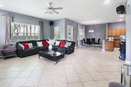 1075 Grove Park Circle, Boynton Beach FL 33436 photo 5