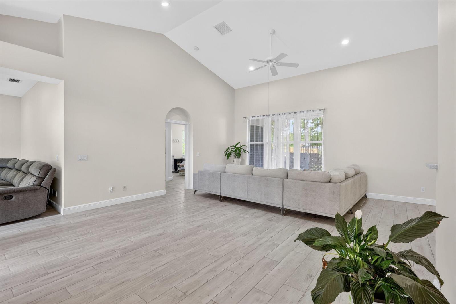 1571 SW Hunnicut Avenue, Port St. Lucie FL 34953 photo 5