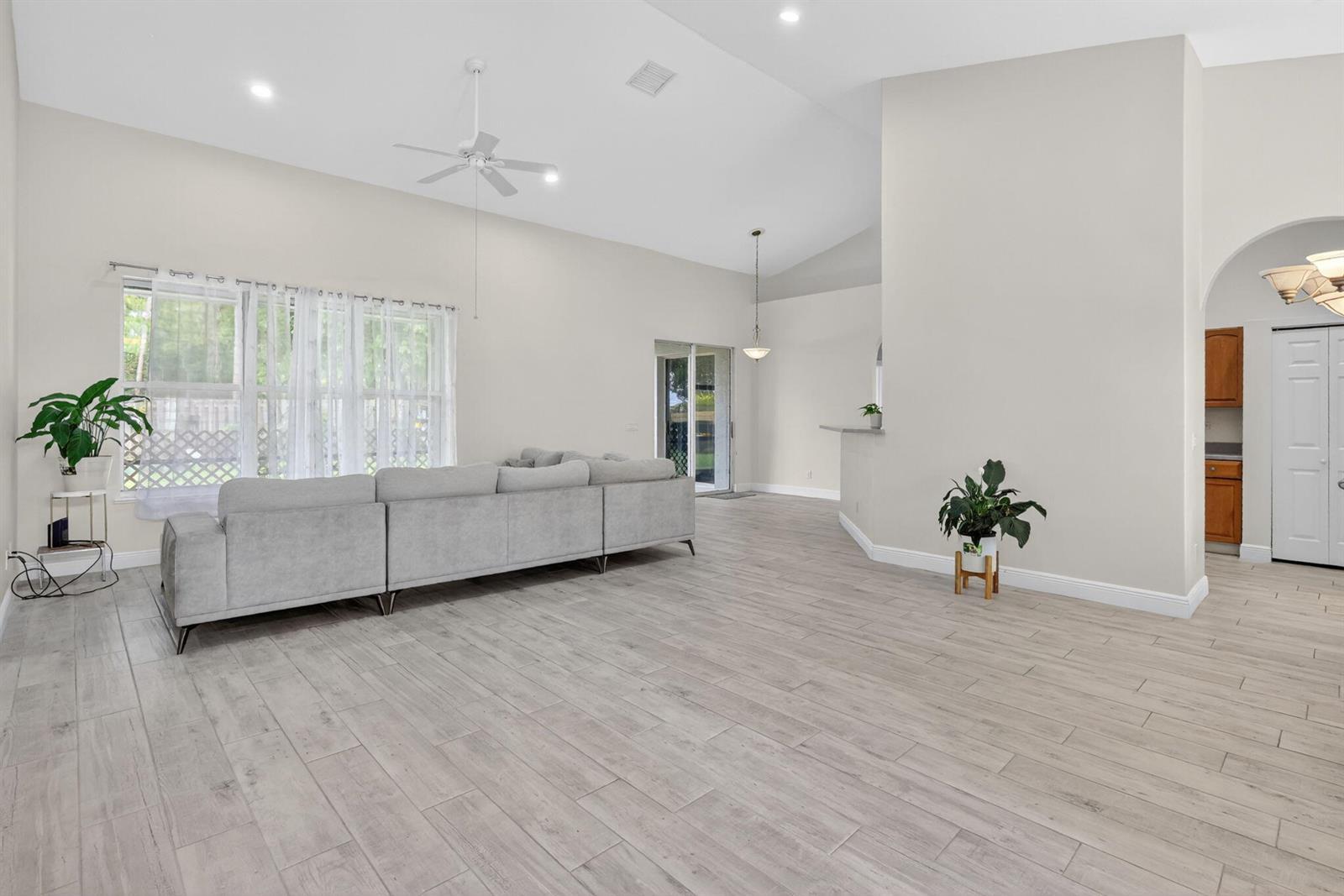 1571 SW Hunnicut Avenue, Port St. Lucie FL 34953 photo 4