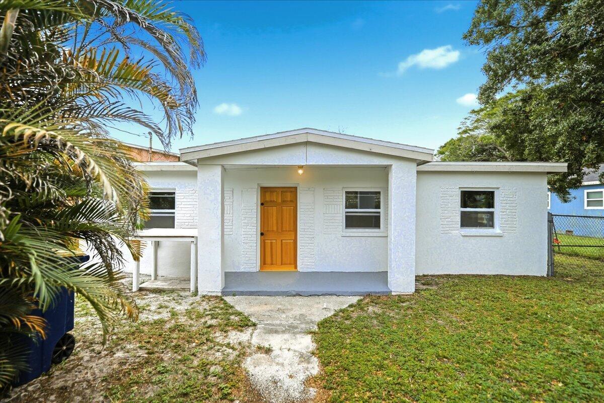 1110 N 22nd Street, Fort Pierce FL 34950 photo 3