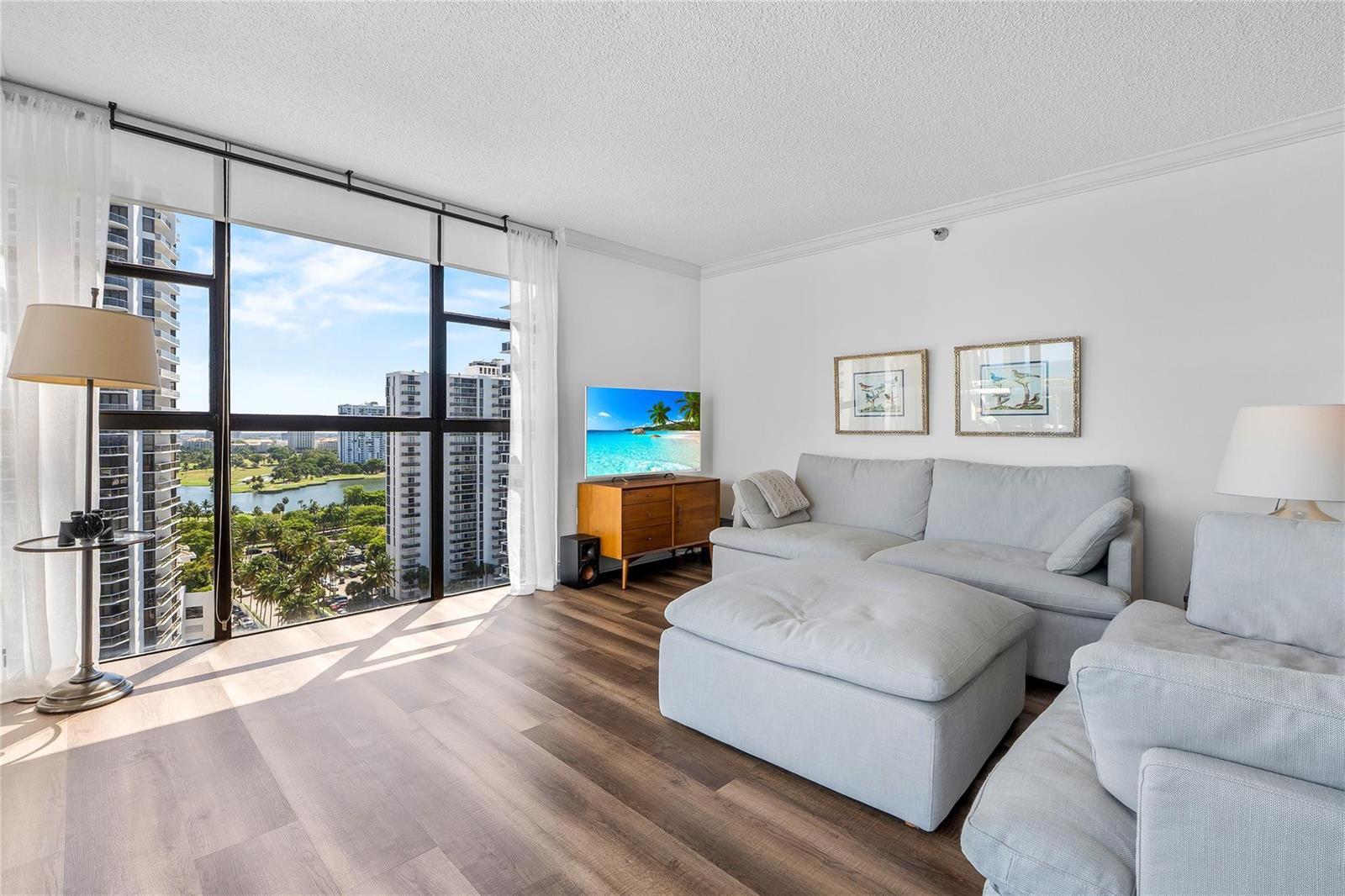 20515 E Country Club Drive # 1848, Miami FL 33180 photo 2