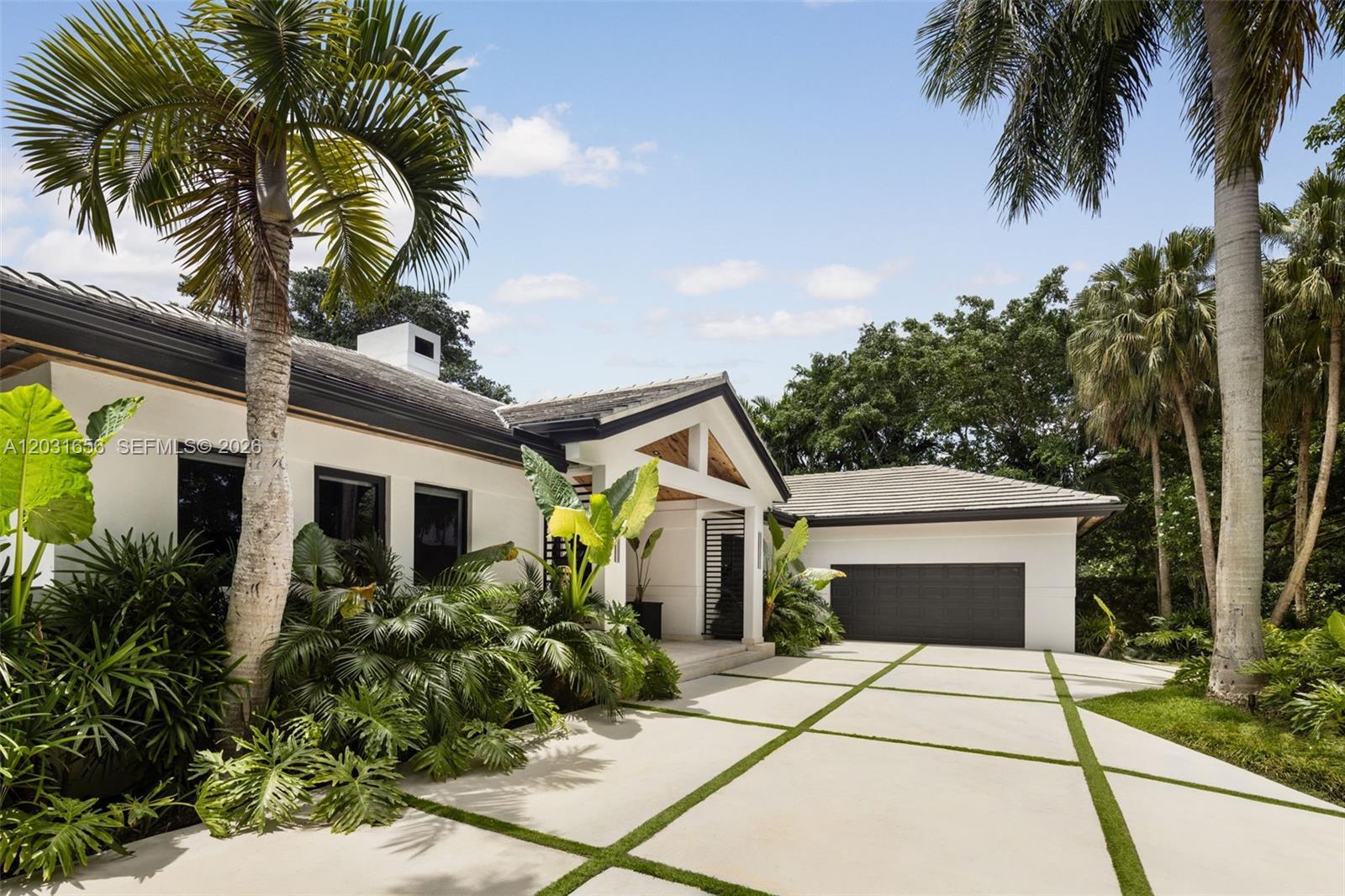 7300 Los Pinos Blvd, Coral Gables FL 33143 photo 3