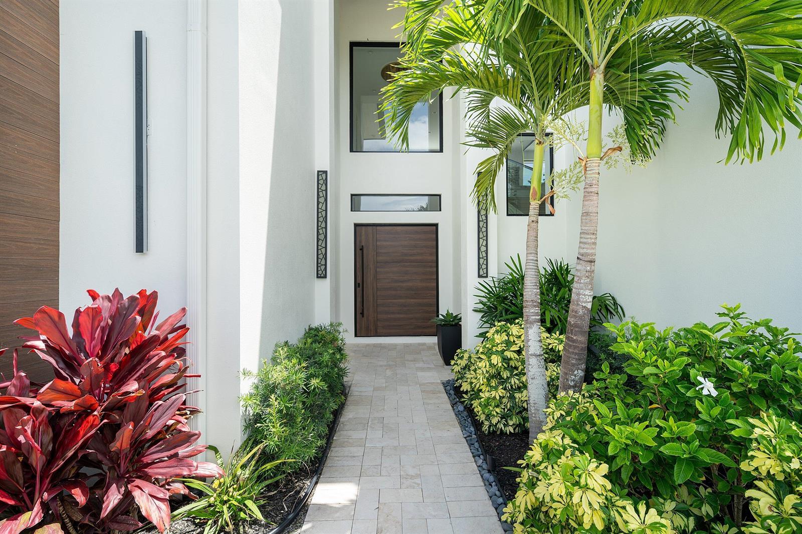 798 Havana Drive, Boca Raton FL 33487 photo 2