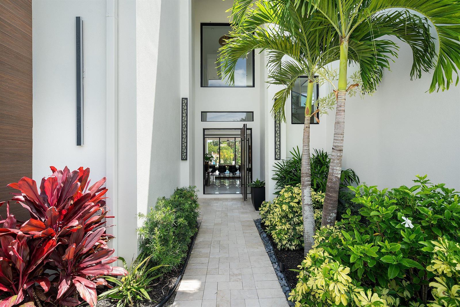 798 Havana Drive, Boca Raton FL 33487 photo 3