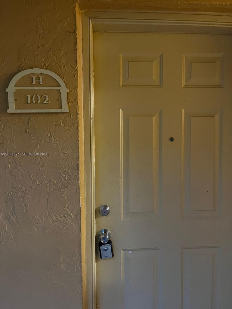 18111 NW 68th Ave # H102, Hialeah FL 33015 photo 3