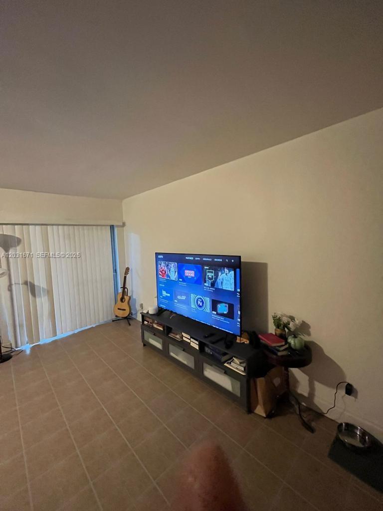 18111 NW 68th Ave # H102, Hialeah FL 33015 photo 5