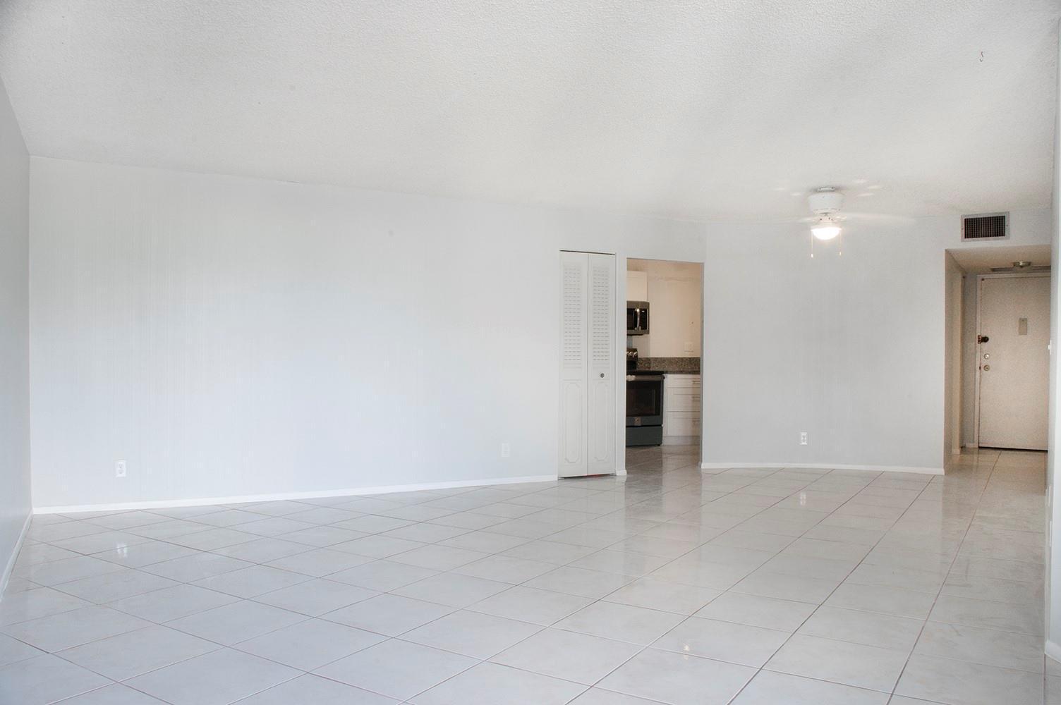 800 Parkview Drive # 411, Hallandale Beach FL 33009 photo 5