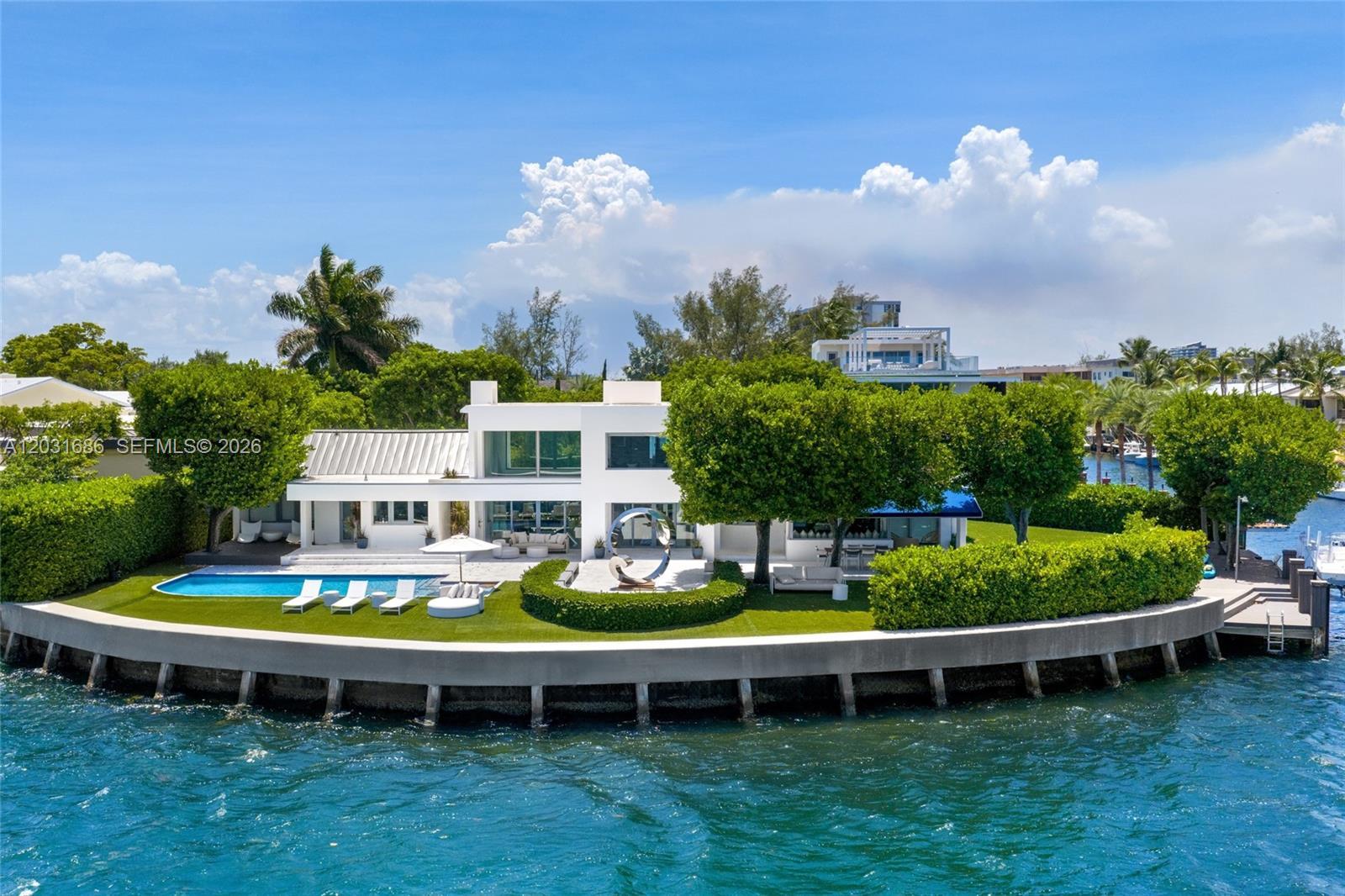 13395 Biscayne Bay Dr, North Miami FL 33181
