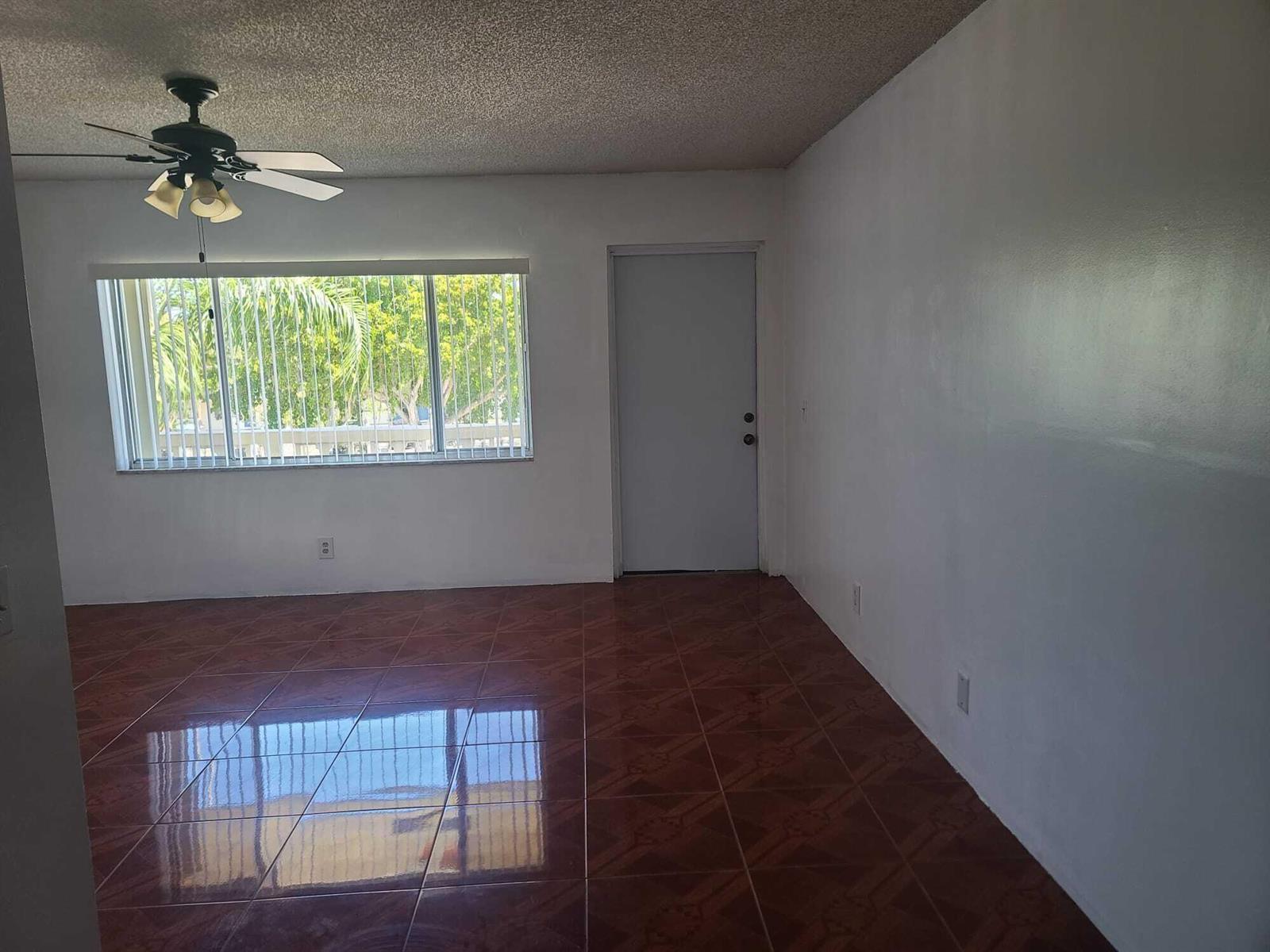 555 Purdy Lane # 317, Palm Springs FL 33461 photo 4