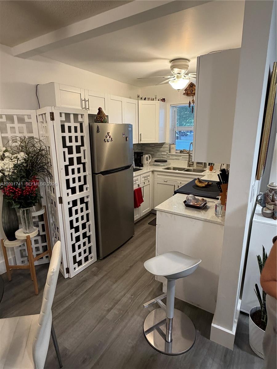 3500 Harrison # 4, Hollywood FL 33021 photo 2