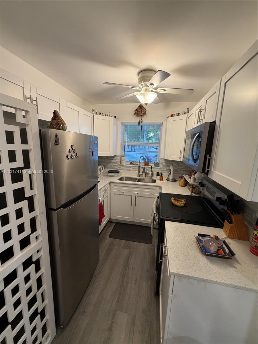 3500 Harrison # 4, Hollywood FL 33021 photo 5