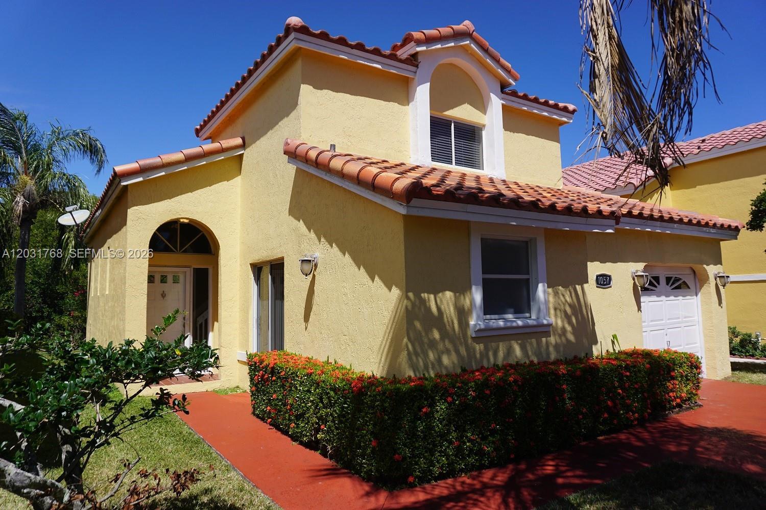 1057 SE 6th Ave, Dania Beach FL 33004 photo 2
