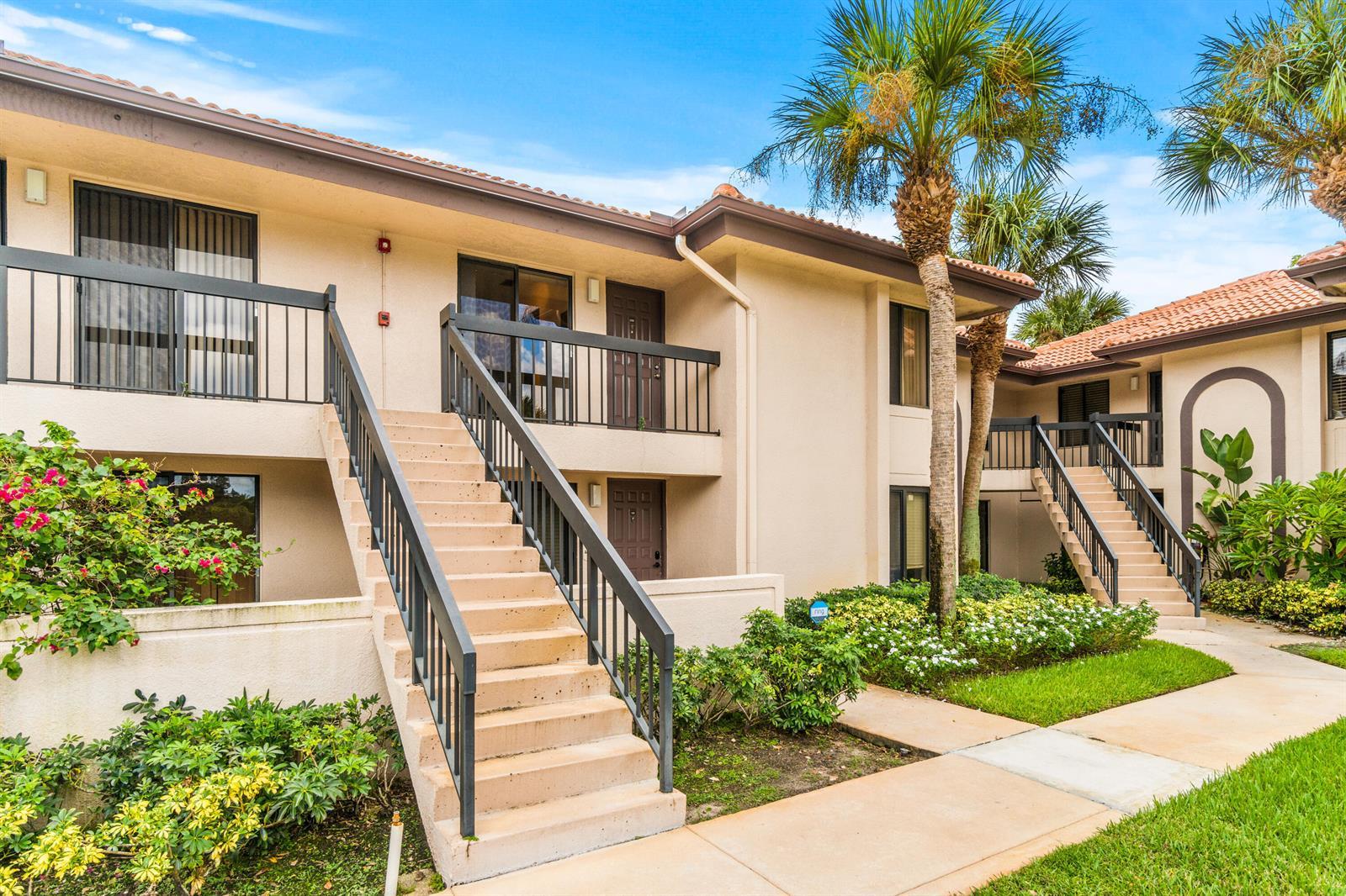 5151 W Club Circle # 206, Boca Raton FL 33487