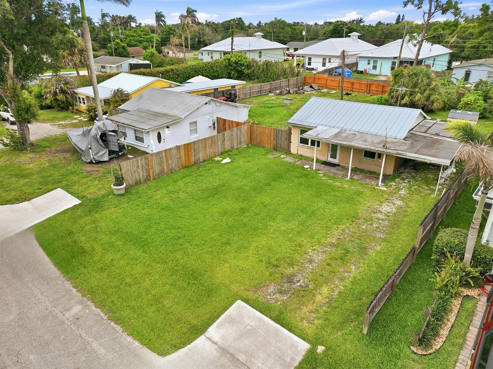 996 SW 34th Terrace, Palm City FL 34990 photo 4