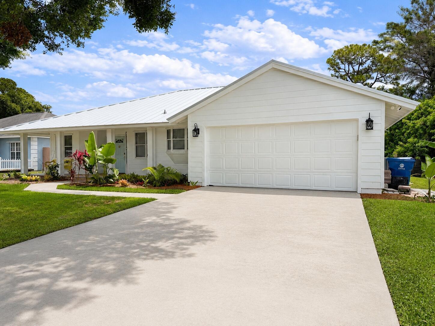 341 Suwanee Avenue, Jupiter FL 33458 photo 3