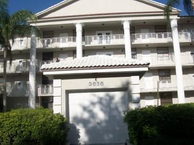3636 Whitehall Drive # 204, West Palm Beach FL 33401 photo 4