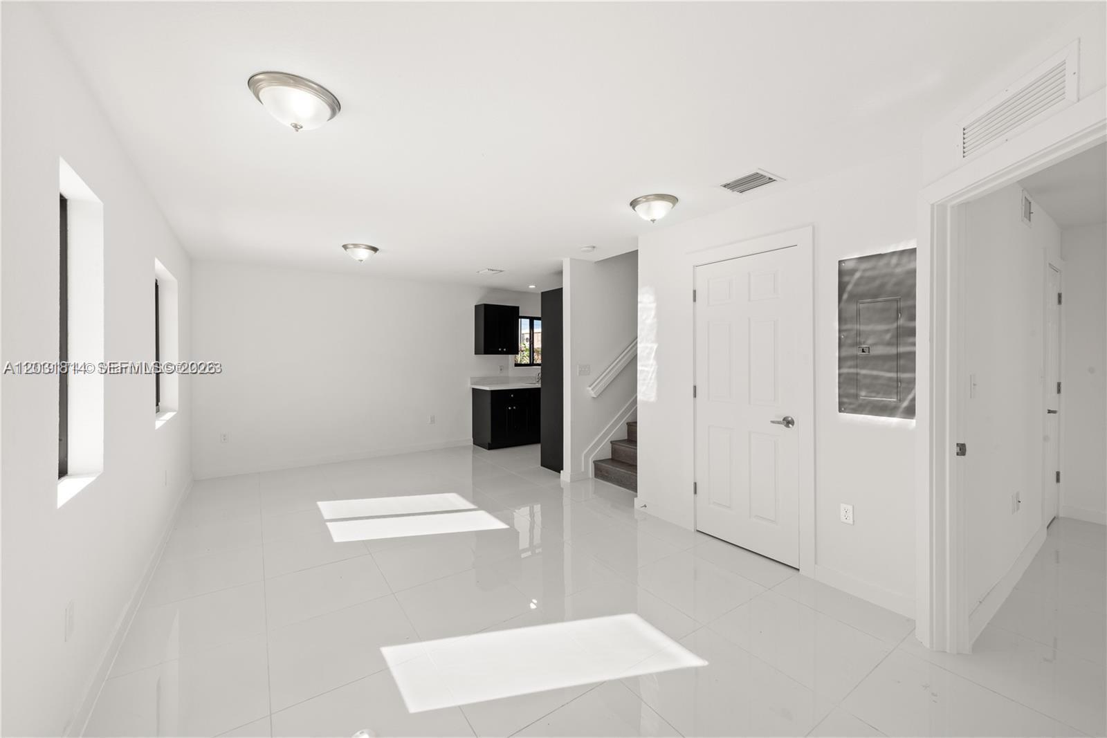 2243 NW 50th St # 2, Miami FL 33142 photo 2