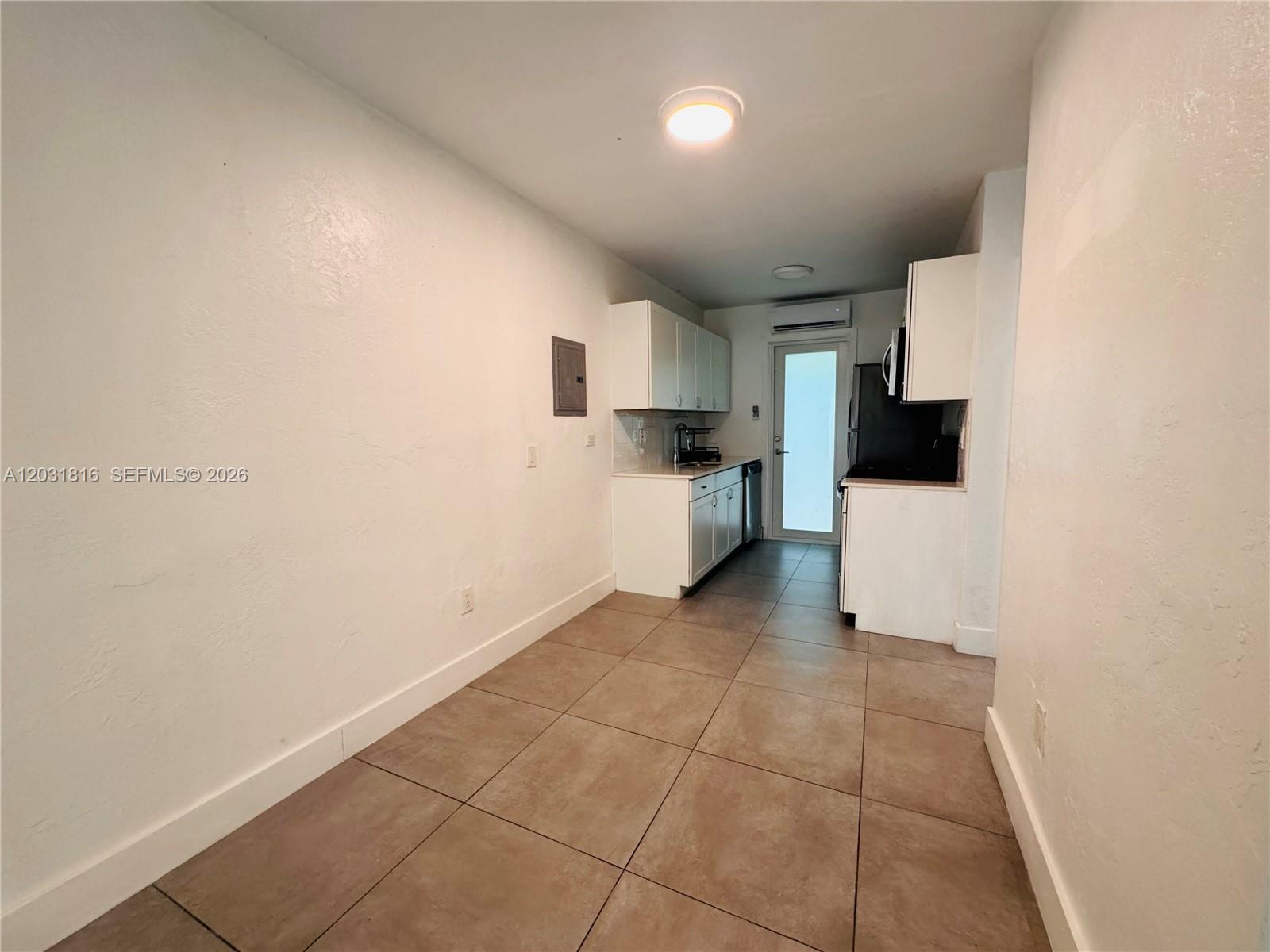 75 Washington Ave # 10, Miami Beach FL 33139 photo 4
